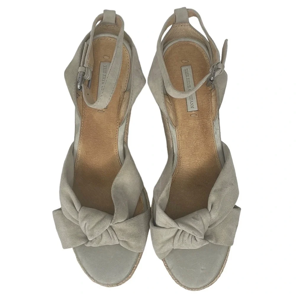 FRYE SANDALS Wedge Heel Shoes Ankle Strap Bow Tan Sage Leather Size 10